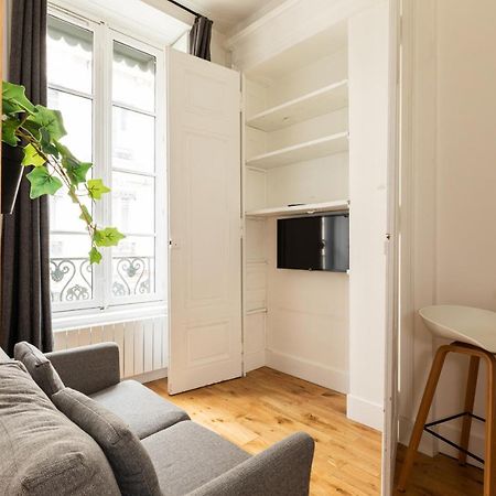 Dify Nid Douillet - Bellecour Apartment Лион Екстериор снимка
