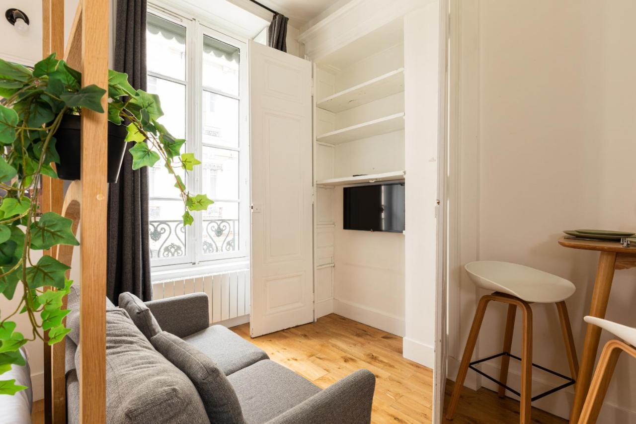 Dify Nid Douillet - Bellecour Apartment Лион Екстериор снимка