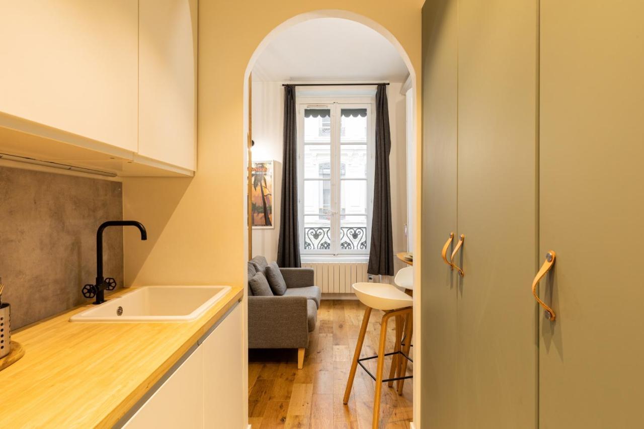 Dify Nid Douillet - Bellecour Apartment Лион Екстериор снимка